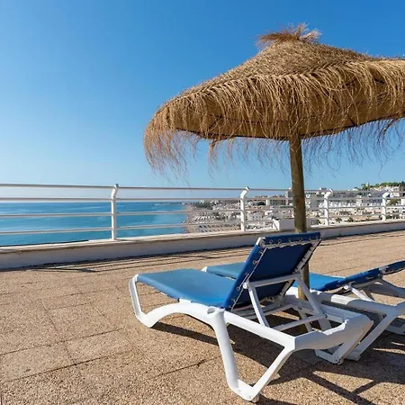 Sunny View Castillo Santa Clara Apartment *